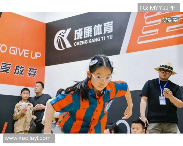 杭州街舞队与西安街舞队赛后复盘探讨灵活性表现与战术运用