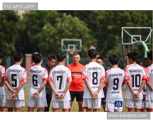 深圳足球队耐力表现创新高引发关注成为联赛新标杆 深圳足球队耐力表现创新高引发关注成为联赛新标杆